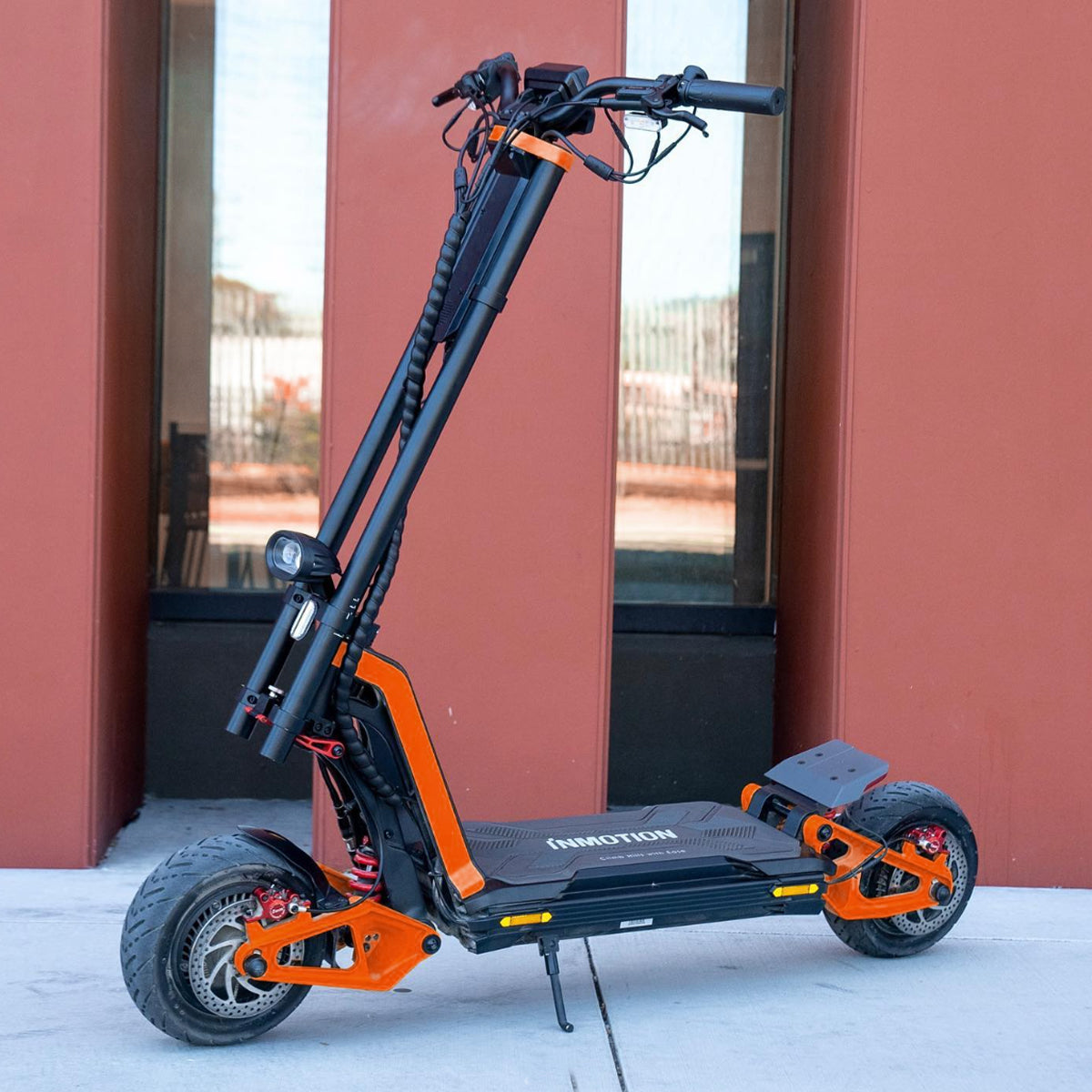 Patín Scooter Eléctrico Inmotion RS LITE