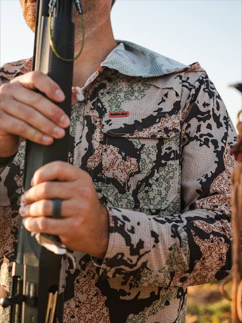 Hooded Shirt Field & Church LS