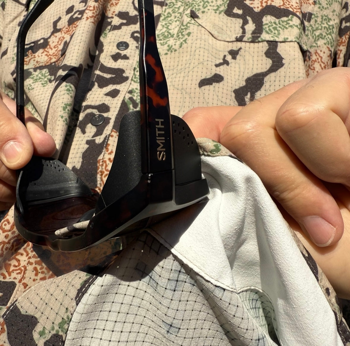 Hooded Shirt Field & Church LS