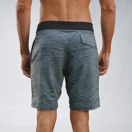 Walkshort Gray Room