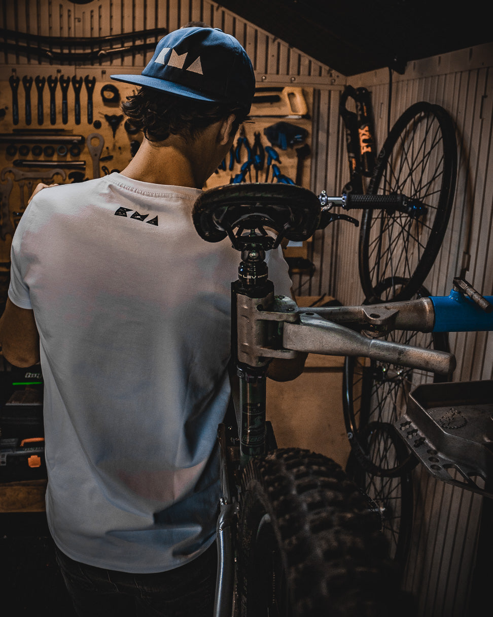 Men´s KMA Tee (White)