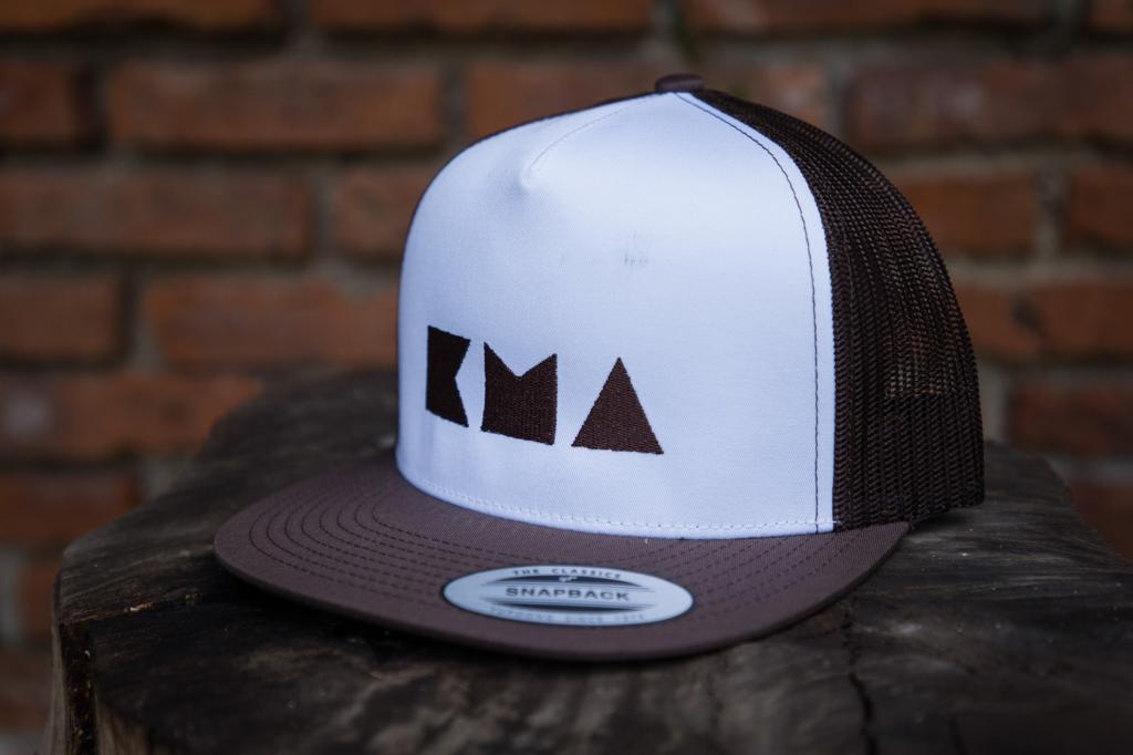Gorra Snapback Trucker KMA