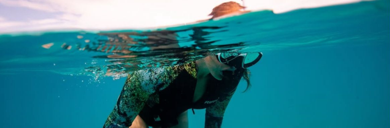 SWIMSUITS Y WETSUITS