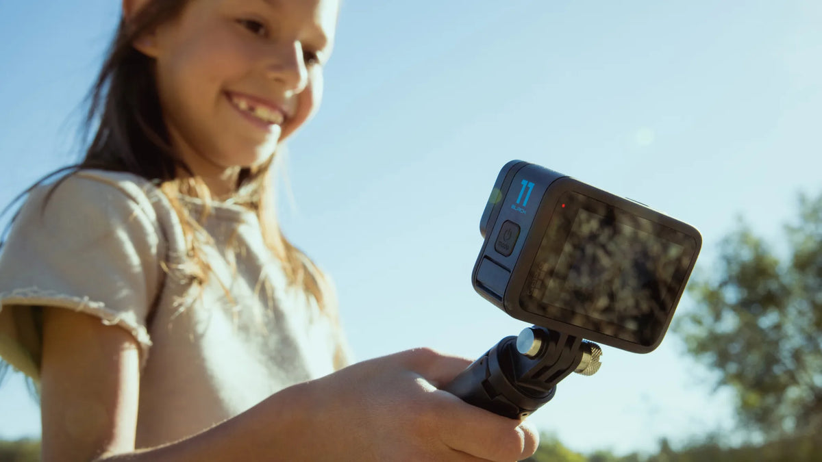Extensión corta y trípode para GoPro, accesorios GOPRO, ideal para tomas estables y flexibles con cámaras GoPro.
